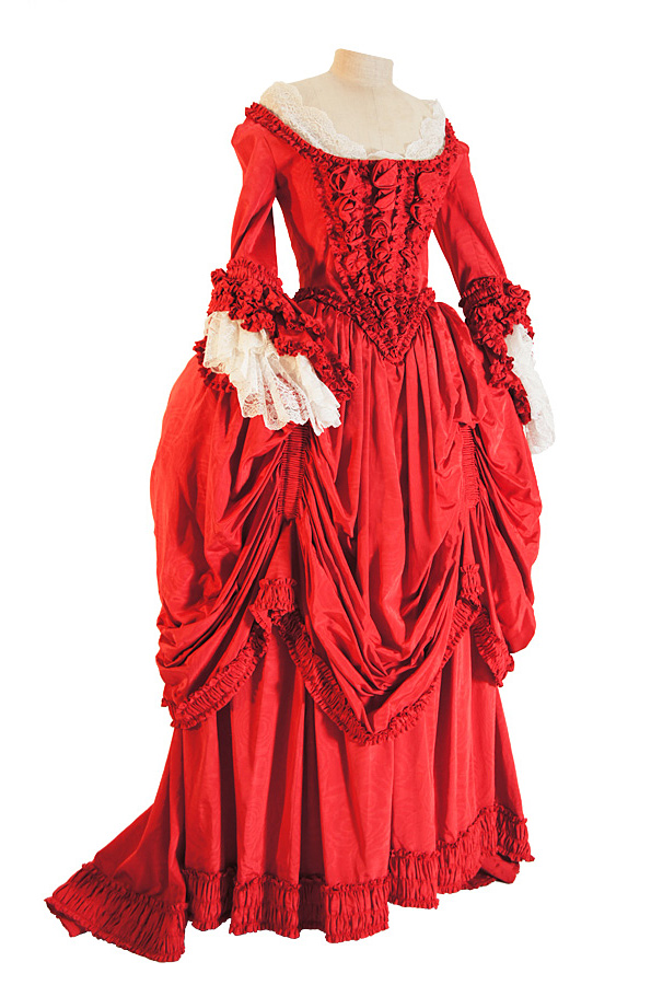 Rokoko Kleid um 1780 aus Moiré mit Rüschen und Plisseeverzierung