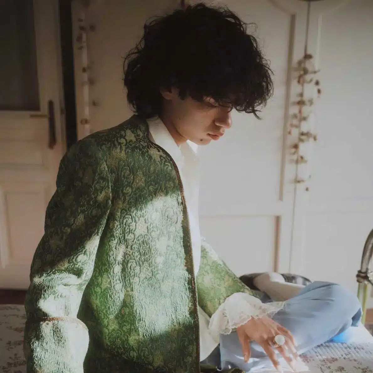 Das Platzhalter-Foto auf der Seite Kostüme vom Shooting mit Zora & Tamilo